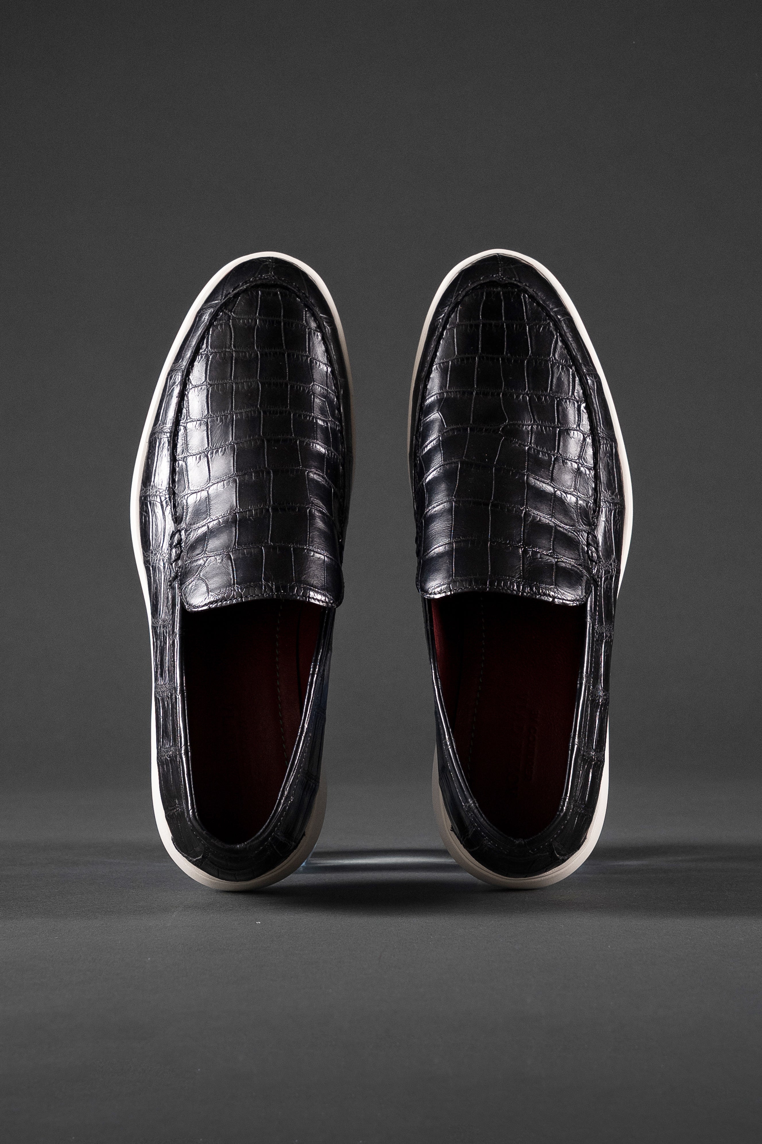 Loafers in Glazed Crocodile