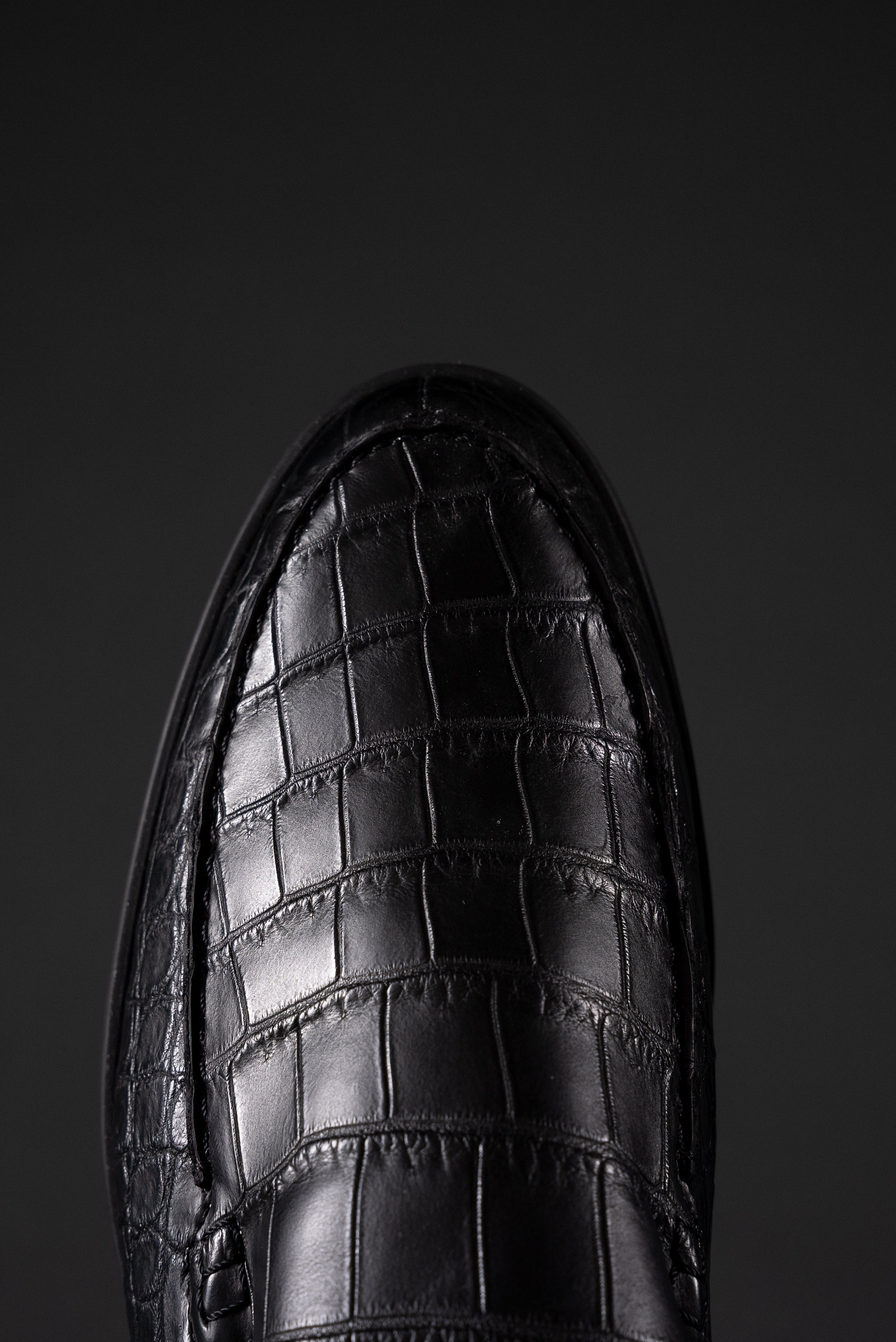 Loafers in Matte Crocodile