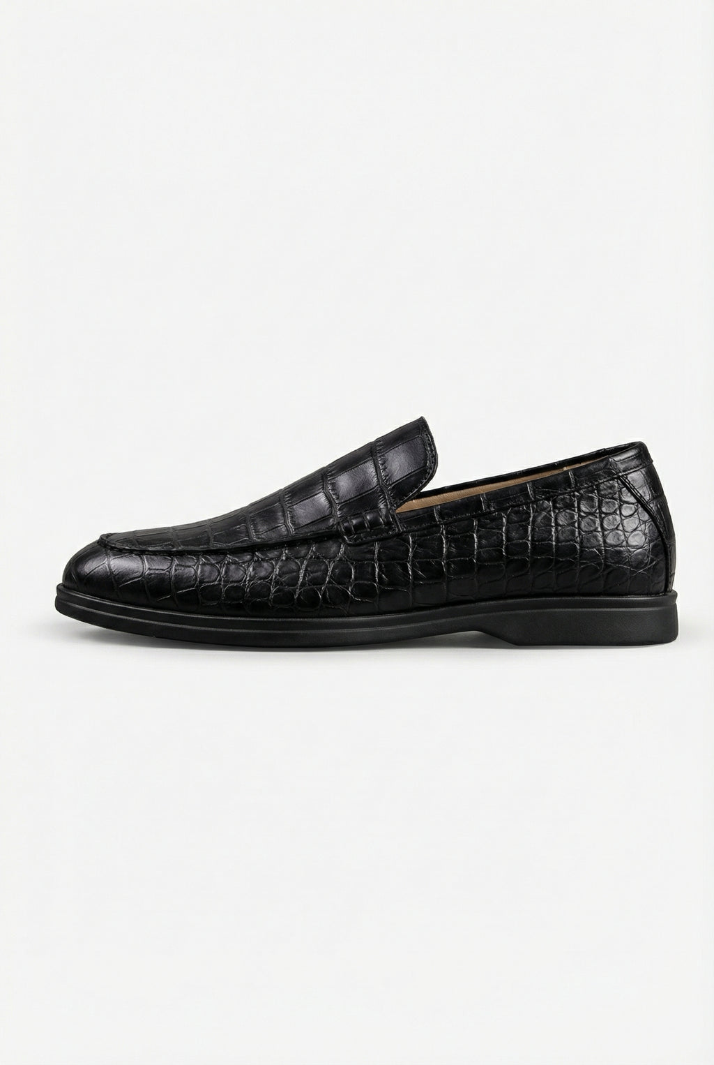 Loafers in Matte Crocodile